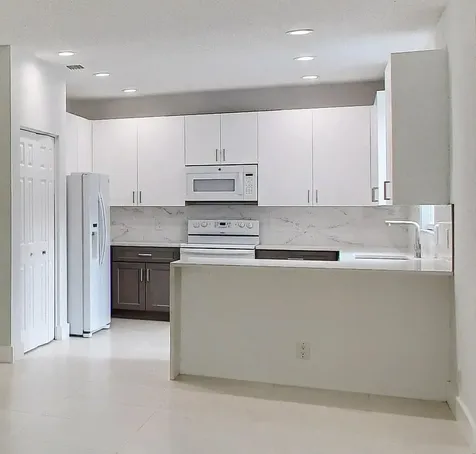 18165 Blue Lake Way Boca Raton FL 33498