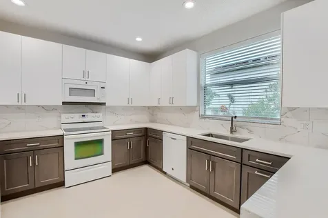 18165 Blue Lake Way Boca Raton FL 33498