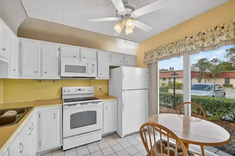 742 Nantucket Circle Lake Worth FL 33467