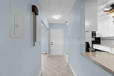 8555 Bella Vista Drive Boca Raton FL 33433