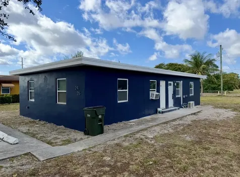 26 SW 10th Avenue Delray Beach FL 33444