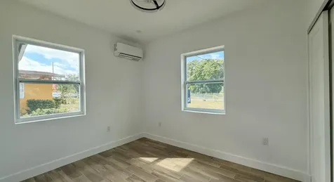 26 SW 10th Avenue Delray Beach FL 33444