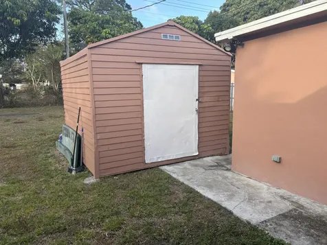 4369 State Drive West Palm Beach FL 33406
