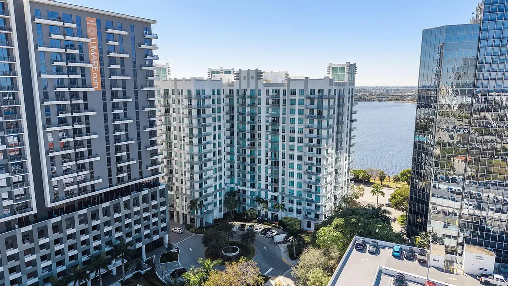 300 S Australian Avenue West Palm Beach FL 33401