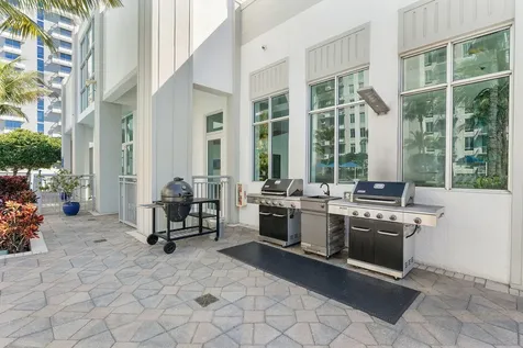 300 S Australian Avenue West Palm Beach FL 33401