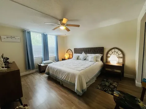 4850 Nw 29 Court Lauderdale Lakes FL 33313