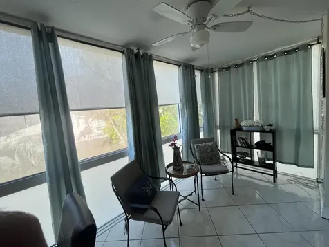 4850 Nw 29 Court Lauderdale Lakes FL 33313