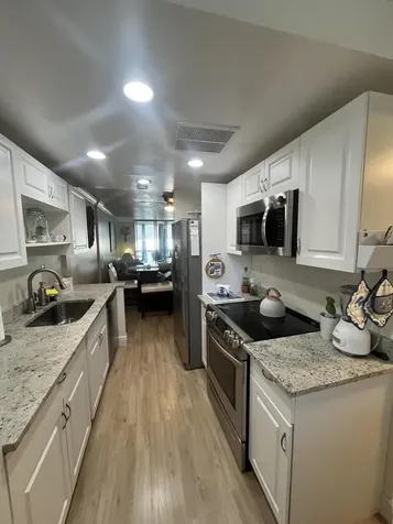 4850 Nw 29 Court Lauderdale Lakes FL 33313