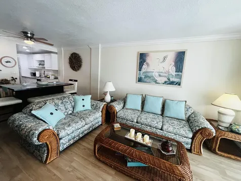 4850 Nw 29 Court Lauderdale Lakes FL 33313