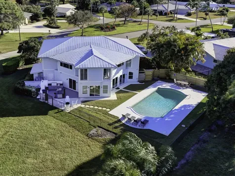 10355 Seagrape Way Palm Beach Gardens FL 33418