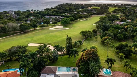 60 Cajuiles Casa de Campo DR 22000