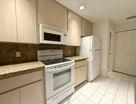 304 Sun Terrace Court Palm Beach Gardens FL 33403
