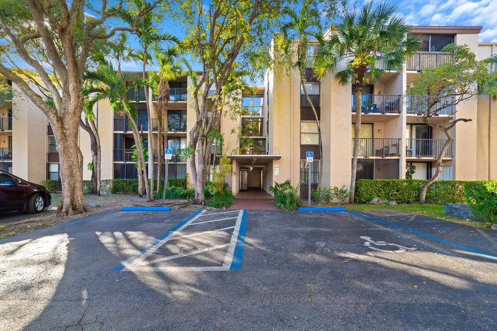 14221 Sw 88th Street Miami FL 33186