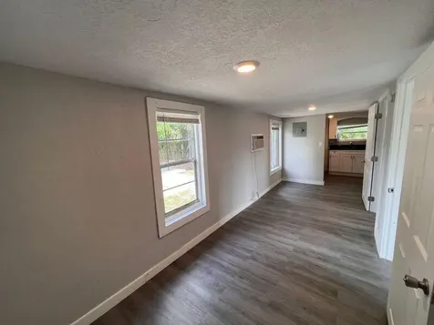 718 W 7th Street Riviera Beach FL 33404