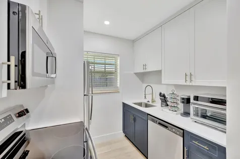 934 NW 4th Avenue Fort Lauderdale FL 33311