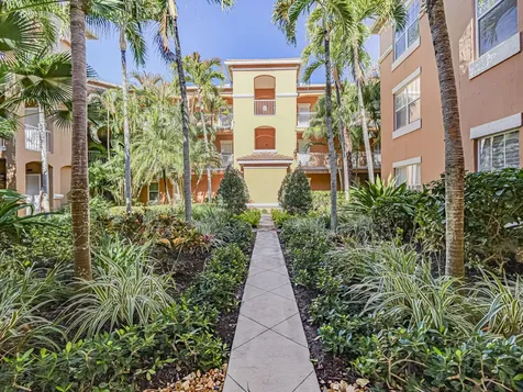 5020 Fairways Circle Vero Beach FL 32967
