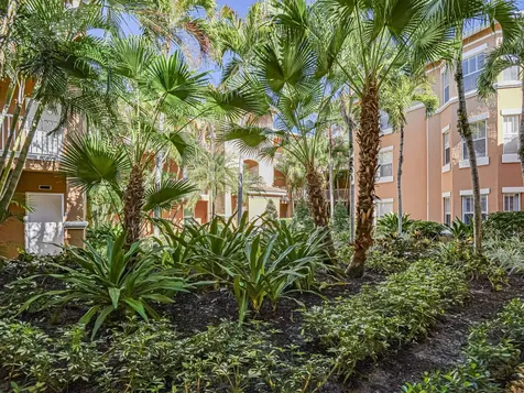 5020 Fairways Circle Vero Beach FL 32967