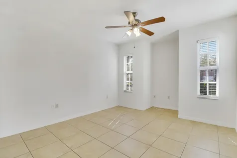 154 Sw Peacock Boulevard Port Saint Lucie FL 34986