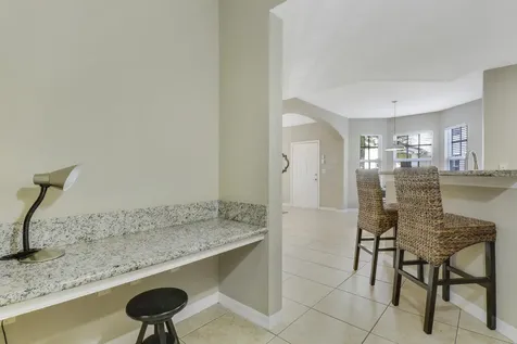 154 Sw Peacock Boulevard Port Saint Lucie FL 34986
