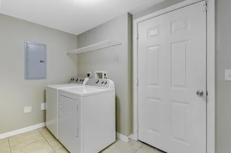 154 Sw Peacock Boulevard Port Saint Lucie FL 34986