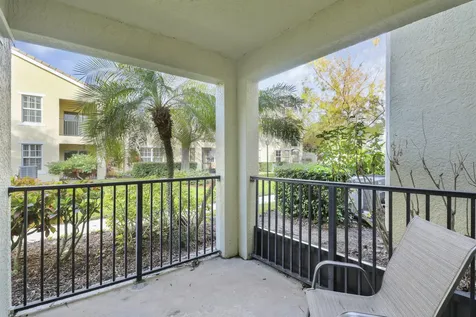 154 Sw Peacock Boulevard Port Saint Lucie FL 34986