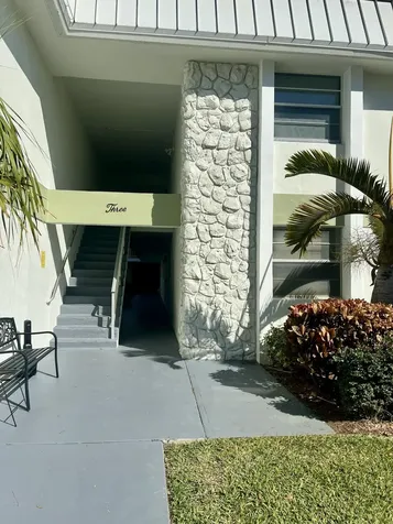 2302 Sunrise Boulevard Fort Pierce FL 34982