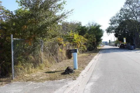 2619 Hiawatha Avenue West Palm Beach FL 33409