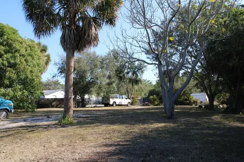 2619 Hiawatha Avenue West Palm Beach FL 33409