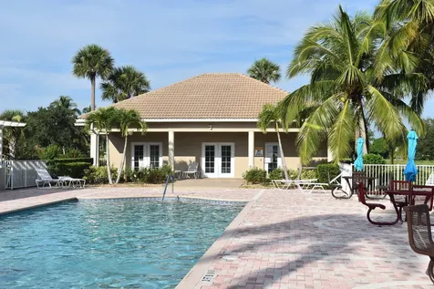 546 Waverly Circle Port Saint Lucie FL 34983