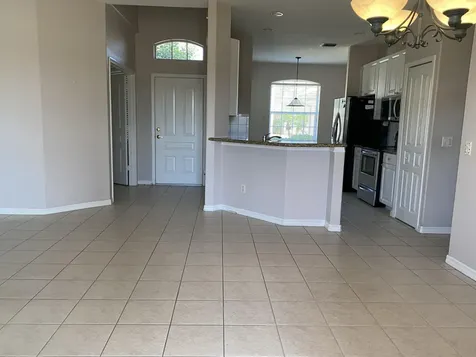 546 Waverly Circle Port Saint Lucie FL 34983