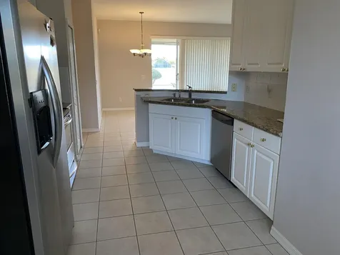 546 Waverly Circle Port Saint Lucie FL 34983