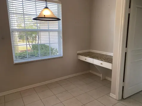 546 Waverly Circle Port Saint Lucie FL 34983