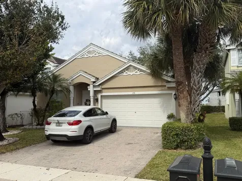 159 Berenger Walk Royal Palm Beach FL 33414