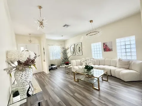 159 Berenger Walk Royal Palm Beach FL 33414