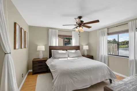 41 Mayfair Lane Boynton Beach FL 33426