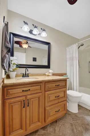 41 Mayfair Lane Boynton Beach FL 33426