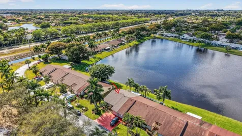 41 Mayfair Lane Boynton Beach FL 33426