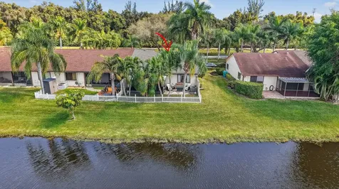 41 Mayfair Lane Boynton Beach FL 33426