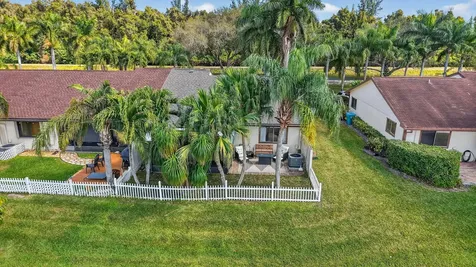 41 Mayfair Lane Boynton Beach FL 33426