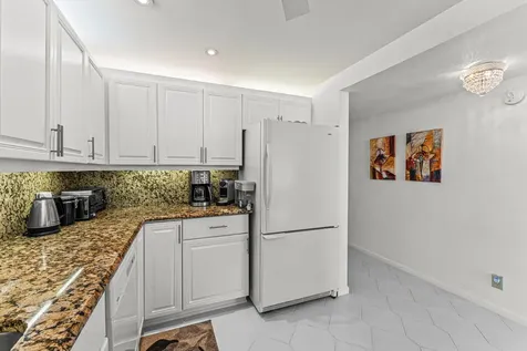 5420 N Ocean Drive Singer Island FL 33404