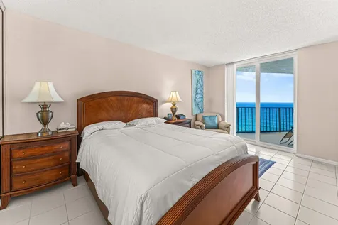 5420 N Ocean Drive Singer Island FL 33404