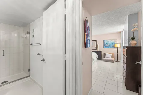 5420 N Ocean Drive Singer Island FL 33404