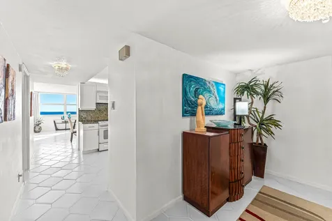 5420 N Ocean Drive Singer Island FL 33404