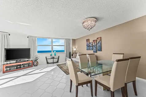 5420 N Ocean Drive Singer Island FL 33404