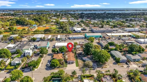 4804 Garden Avenue West Palm Beach FL 33405