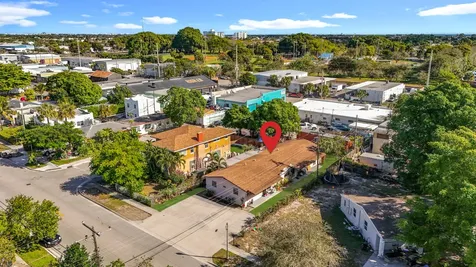 4804 Garden Avenue West Palm Beach FL 33405