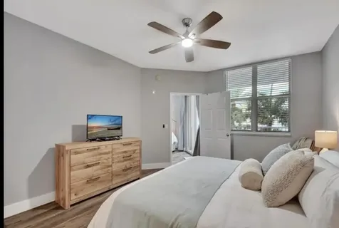 804 E Windward Way Lantana FL 33462