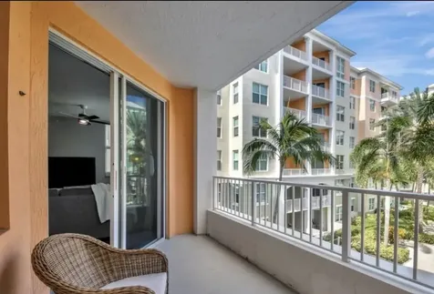 804 E Windward Way Lantana FL 33462