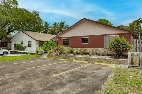 1786 SW 22nd Street Fort Lauderdale FL 33315