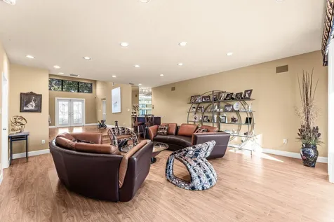 39 Hampshire Lane Boynton Beach FL 33436